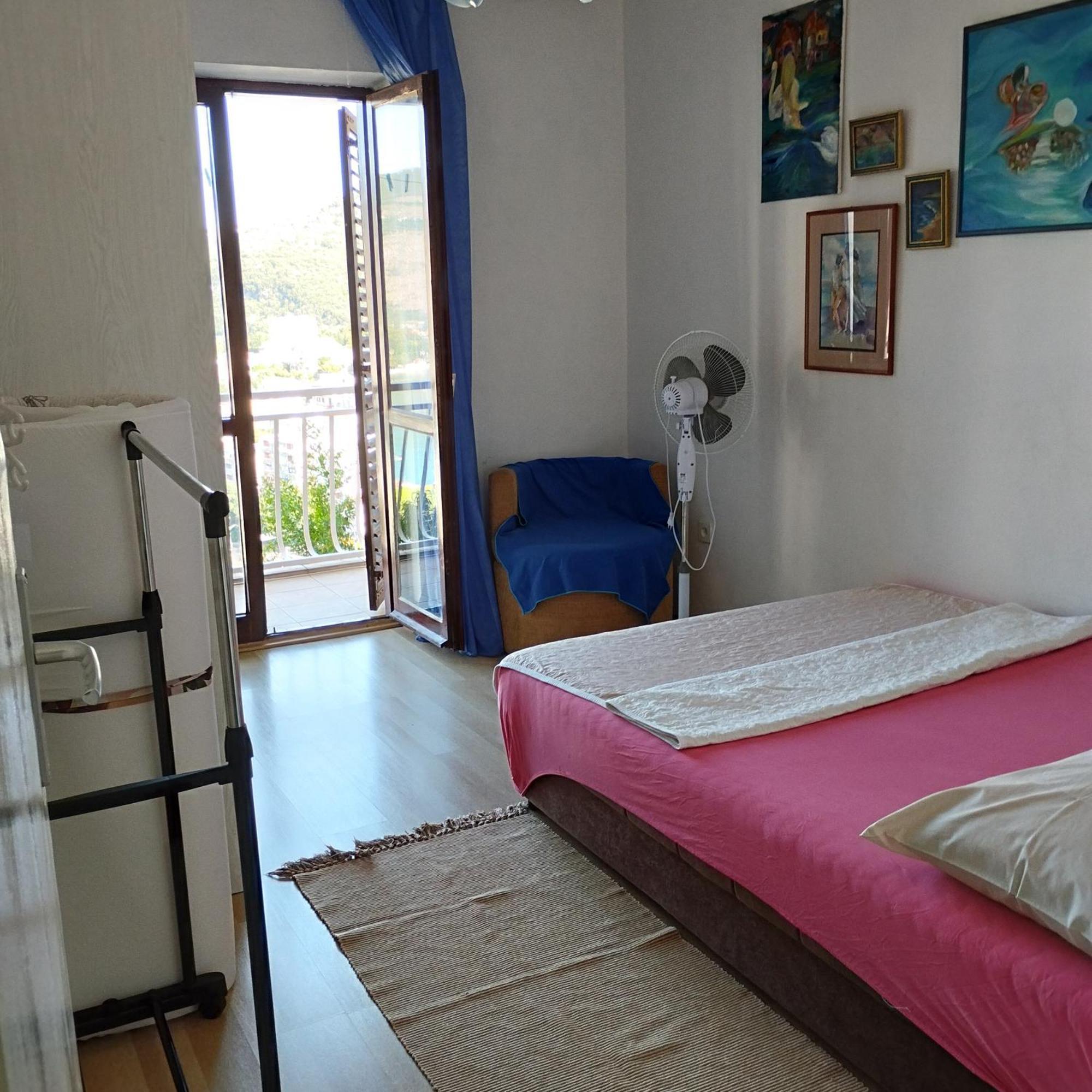 Apartmani Lovor Herceg Novi Ngoại thất bức ảnh