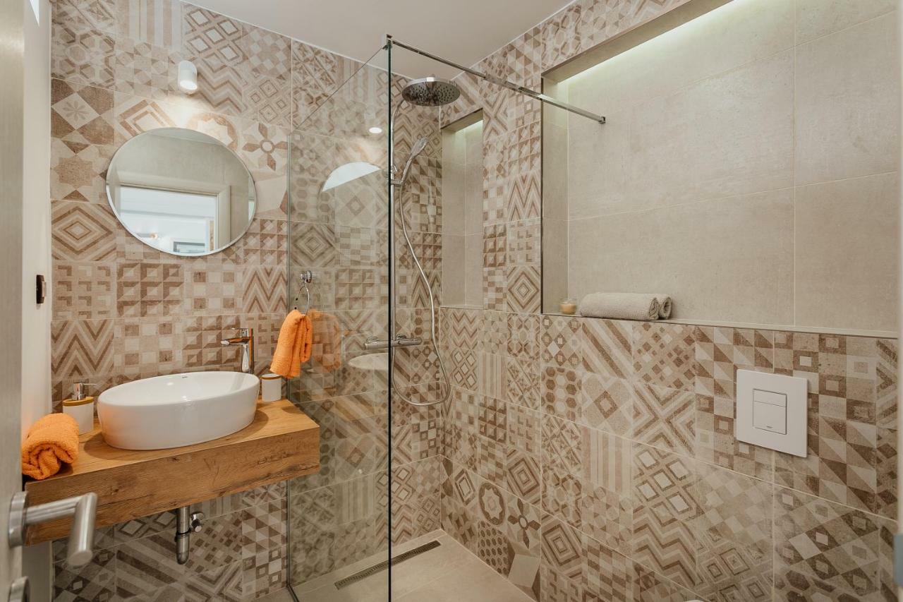 Apartmani Lovor Herceg Novi Ngoại thất bức ảnh