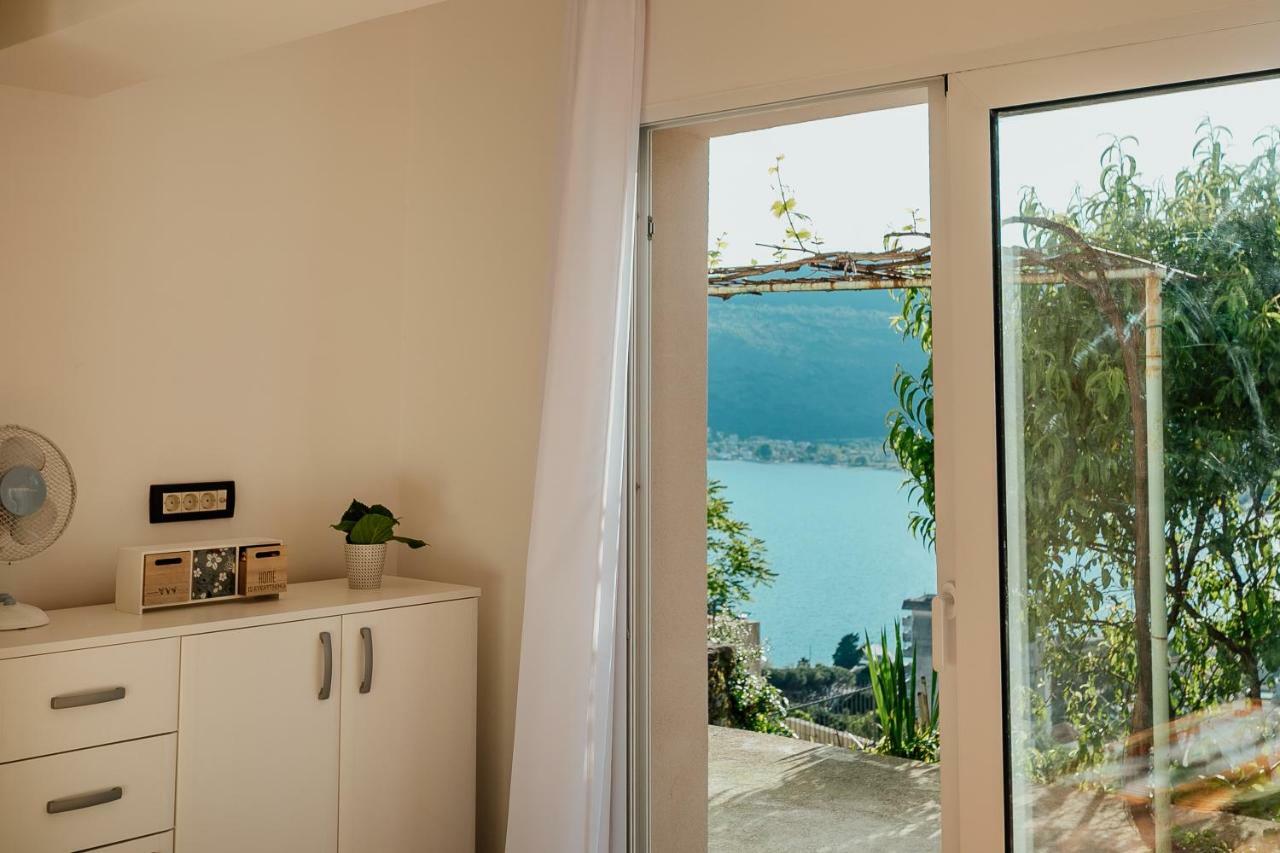 Apartmani Lovor Herceg Novi Ngoại thất bức ảnh